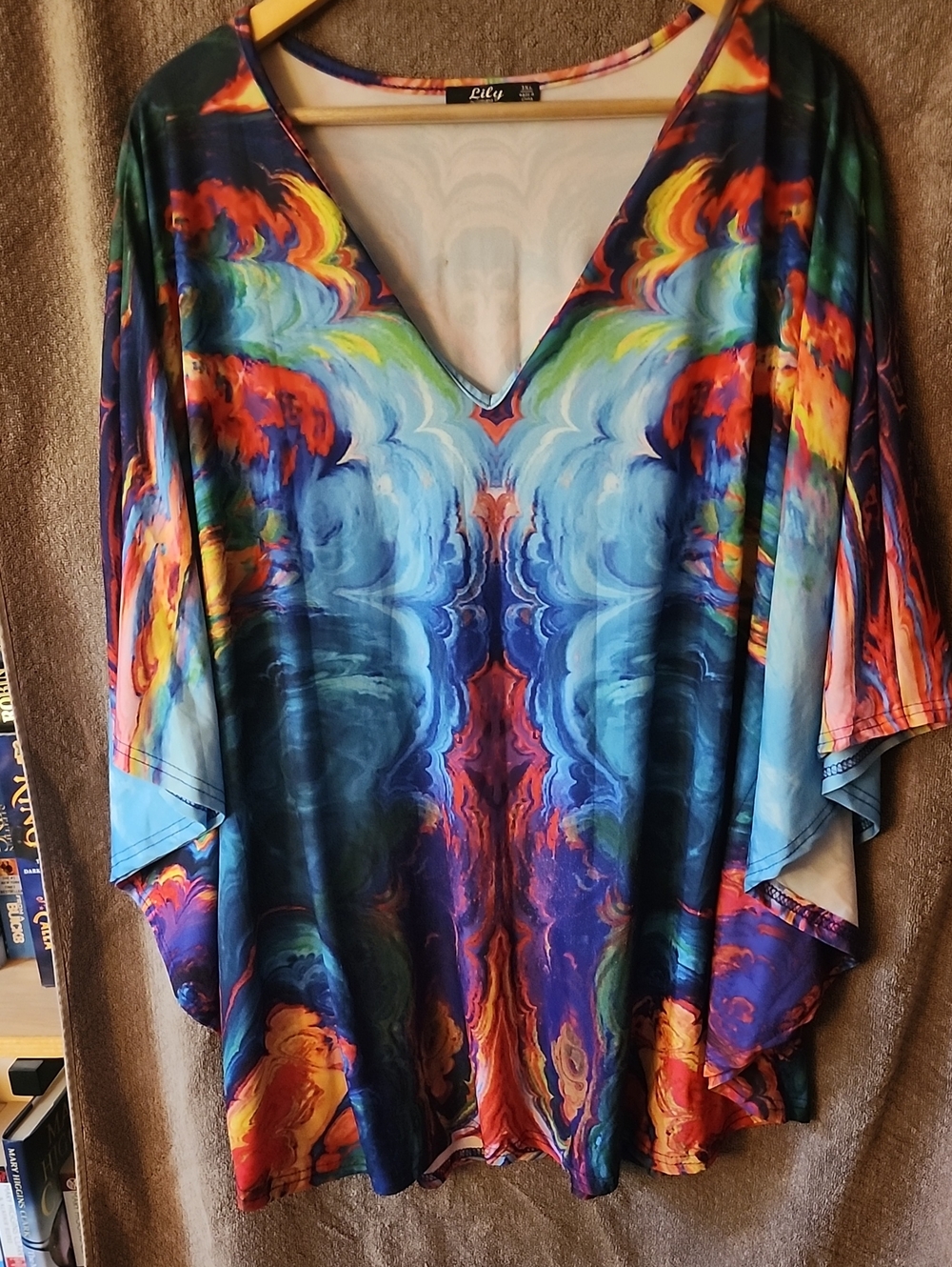 Lily V-Neck Flowing Multicolor Women's Top